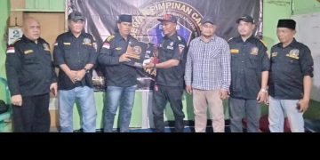 Ketua DPC BPPKB HDS Serahkan SK kepada DPAC Kramat Jati, Unit Ciracas dan DPAC Cipayung