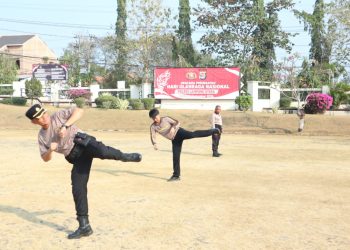Polres Lampung Utara Tingkatkan Kemampuan Beladiri Personel, Wakapolres Pimpin Latihan