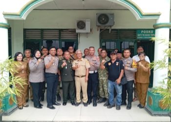 Solidaritas HUT TNI ke-81, Polsek dan Muspika Klapanunggal Sambangi Koramil 0621-04