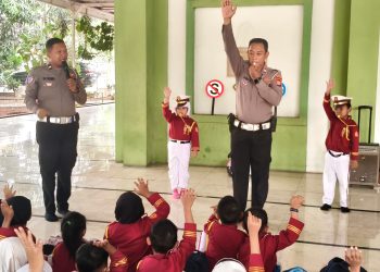 Polisi Sahabat Anak, Sat Lantas Polres Metro Bekasi Edukasi Keselamatan Berlalu Lintas Sejak Usia Dini