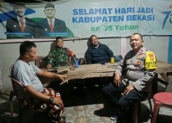 Polsek Tambelang Bersama TNI dan Pemerintah Desa Sambangi Poskamling Sukaraja, Perkuat Sinergi Menjaga Kamtibmas