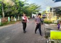 Polsek Muaragembong Gelar Strong Point dan Gatur Lalin Pagi di Depan SMPN 1 Muaragembong