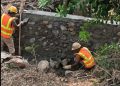 Warga Kp. Ciledug Bangga, Proyek TPT Sungai Pasir Eurih Cimanuk Dikerjakan PT.NIDYA KARYA dan BBWS C3 sangat Profesional serta Serap Tenaga Kerja Lokal
